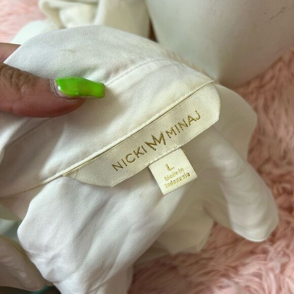 Nicky Minaj White blouse open back size large - Picture 4 of 6